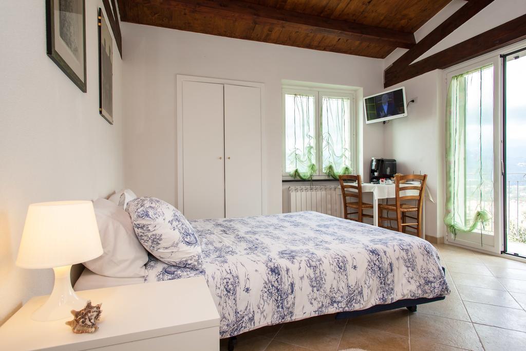 Agri Bed - L'Affittacamere In Collina - Guest Room On The Hill Lavagna Exterior foto